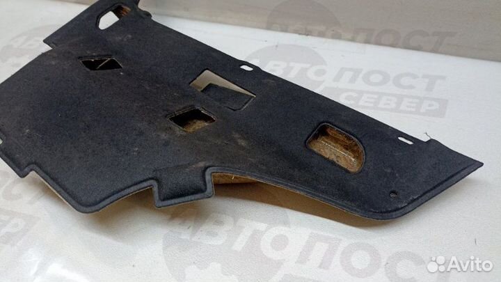 Дефлектор воздушный правый Peugeot 308 4A EP6 2011