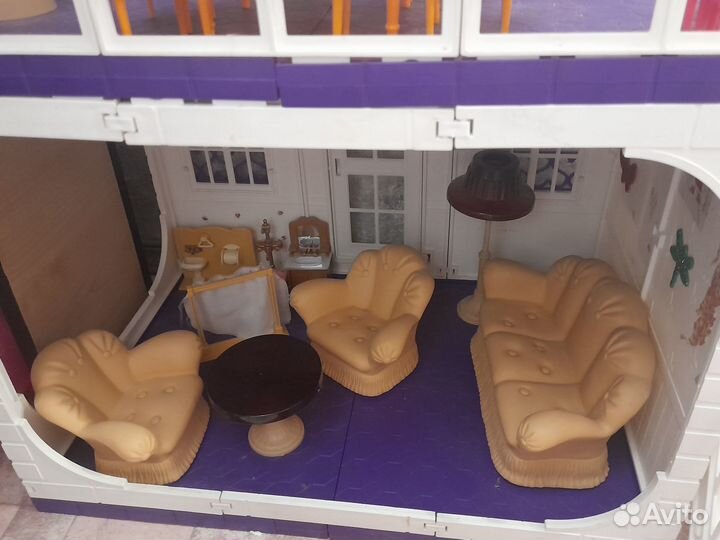 Продам домик для кукол