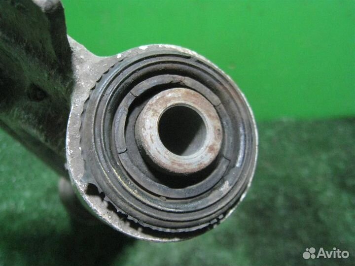 Рычаг передний левый нижний Opel Astra J 2010