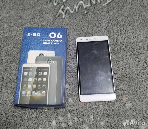 Телефон X-BO
