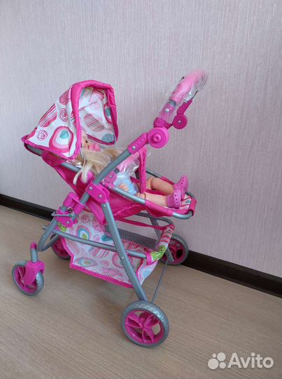 Коляска для кукол. Маникюрный набор в подарок