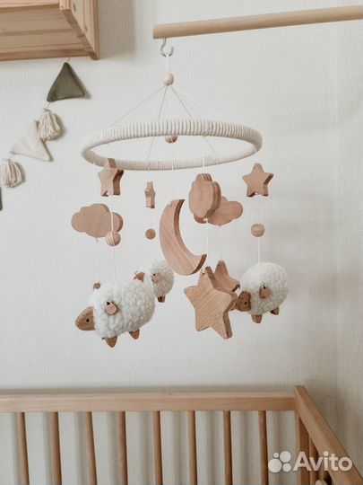 Мобиль на кроватку