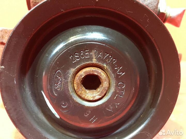 Насос гура для Ford Fusion fxja, 1.4 (Б/У)