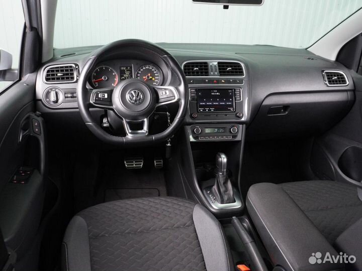 Volkswagen Polo 1.6 AT, 2018, 90 997 км