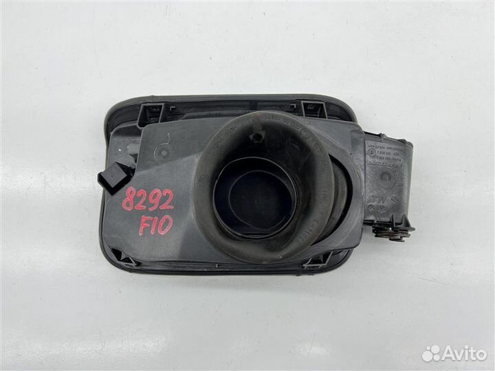 Лючок бензобака Bmw 5-Series F10 N55B30 2011