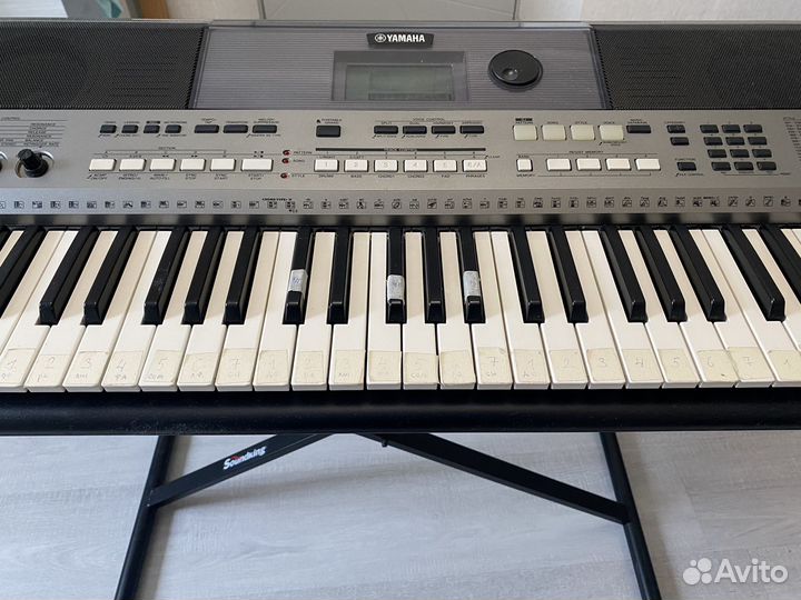 Синтезатор yamaha psr e443