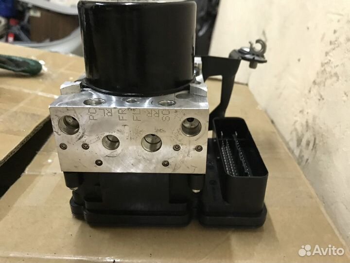 Блок абс Volvo S60