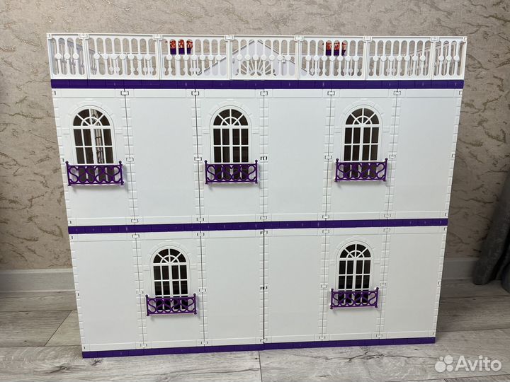 Кукольный домик
