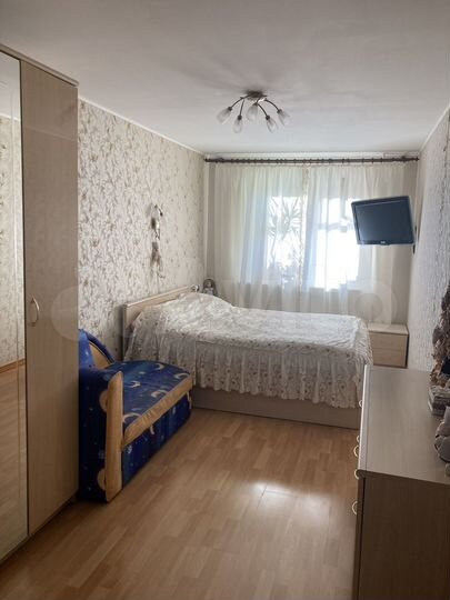 3-к. квартира, 57,1 м², 2/5 эт.