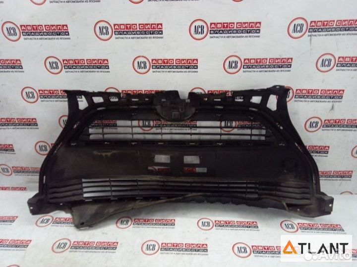 Решетка бамперная toyota sienta