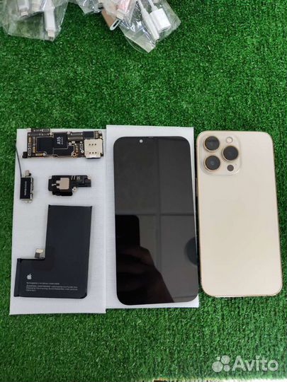 iPhone 13 Pro разбор по запчастям