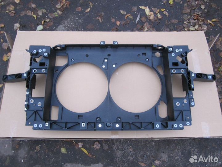 Передняя панель телевизор Infiniti M/Q70 Y51 10-19