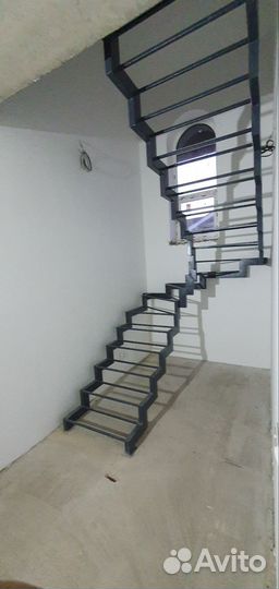 Каркас с забежными ступенями/Металлокаркас