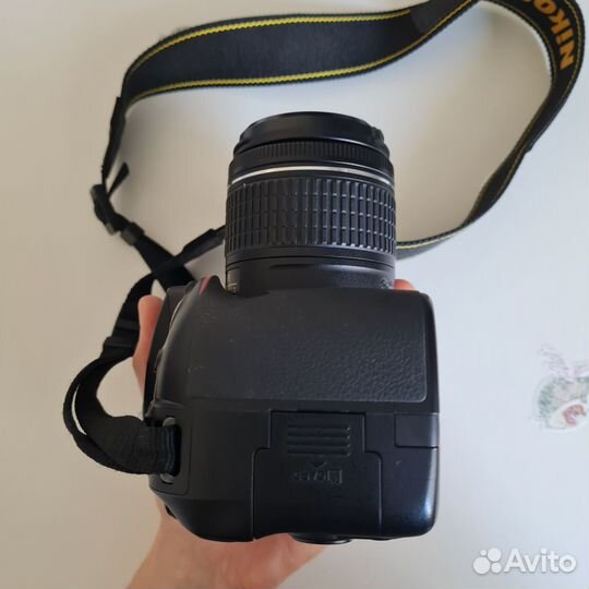Зеркальный фотоаппарат Nikon D5300 Как новый