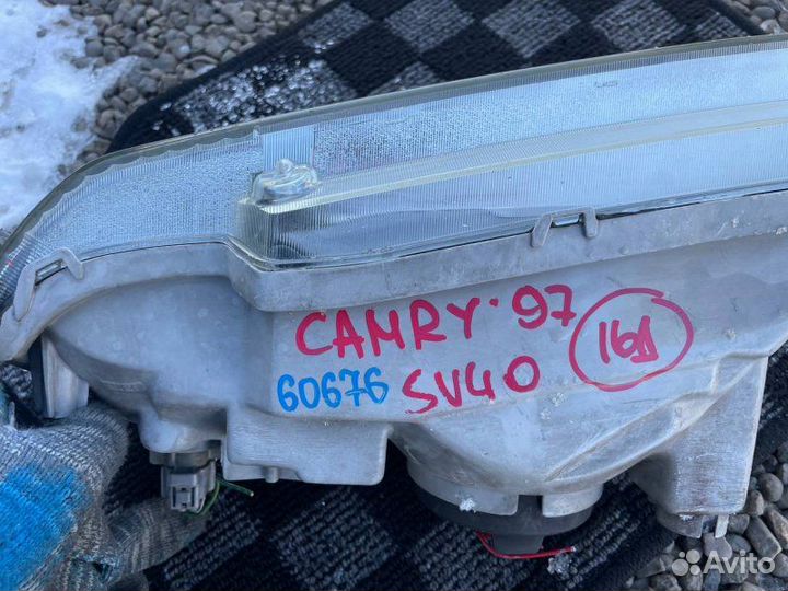 Фара правая Toyota Camry SV41 3S-FE 1997