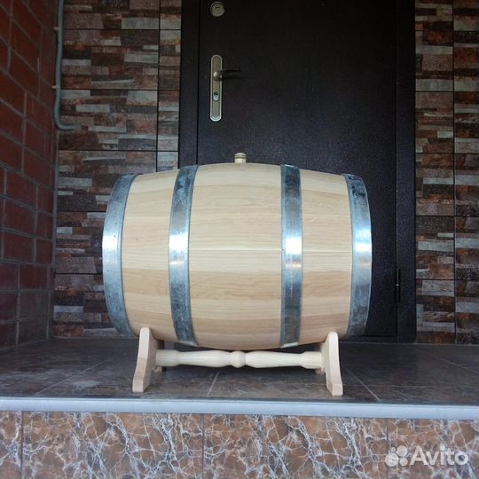 Дубовая бочка
