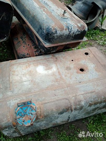 Бак топливный урал