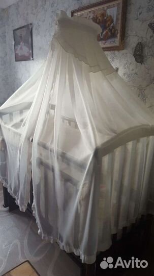 Детская кровать маятник