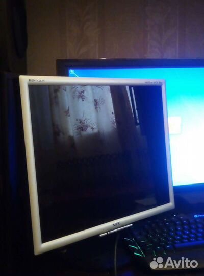 Монитор NEC multisync Pro