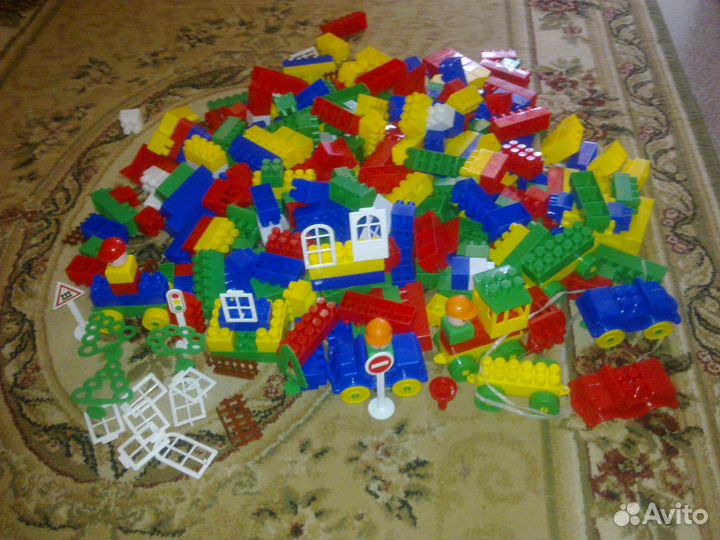 Деревянные игры,шнуровки,пазлы,сортёры,обновляется