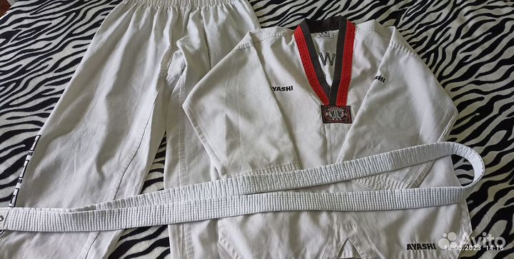 Форма для Тхэквондо 140