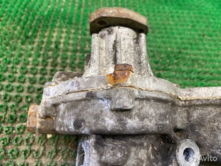 Водяной насос (помпа) Audi A4 B5 ADR 1996