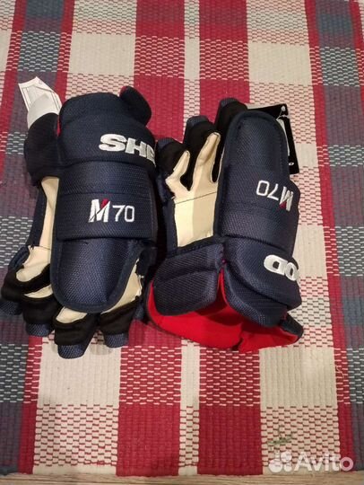 Перчатки краги хоккейные новые 11 размер