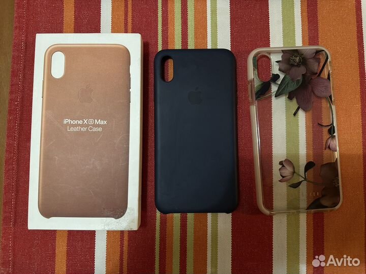 Чехлы на iPhone (Оригинальные)