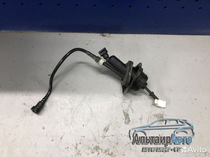 Главный цилиндр сцепления Ford Focus 2