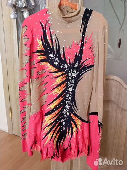 Купальник для художественной гимнастики