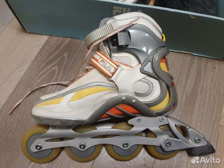 Ролики женские fila р.38.5 + комплект защиты