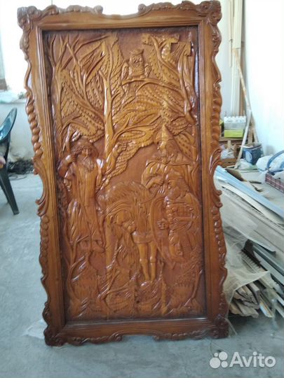 Резные картины из дерева