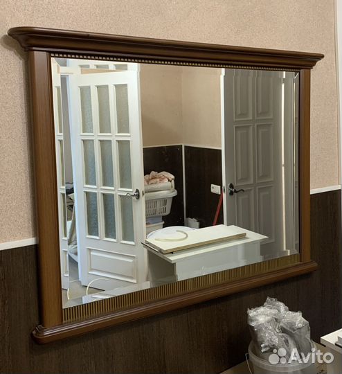 Зеркало на стену