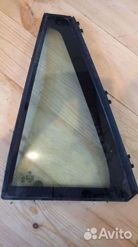 Форточка задней левой двери BMW X3