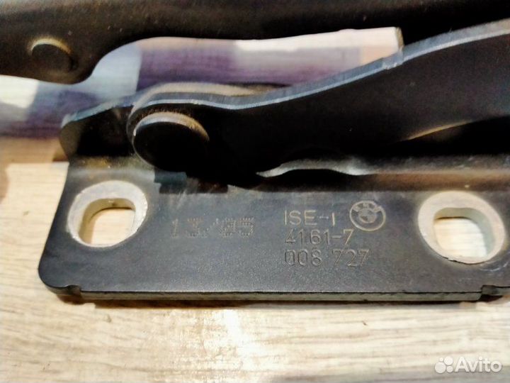 Петля капота Bmw 525I Левый Руль Пробег: 80.080