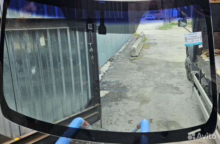 Лобовое стекло Toyota Camry V50