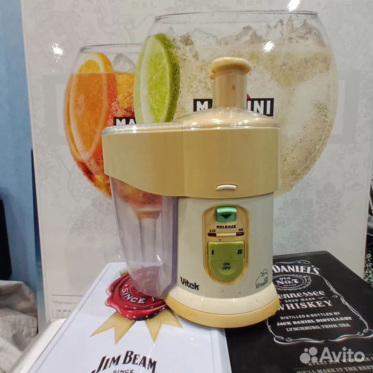 Соковыжималка vitek