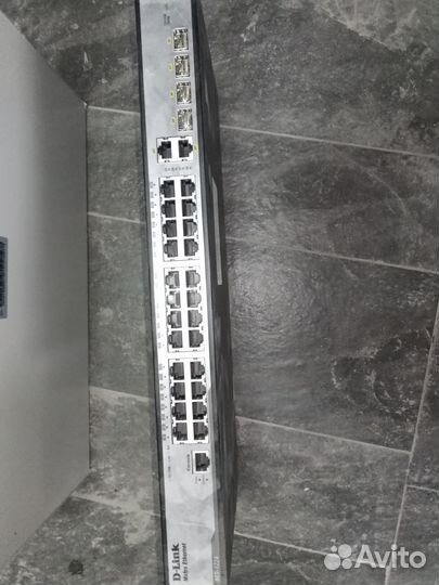 Настраиваемый коммутатор 24 порта D-link DES–1228