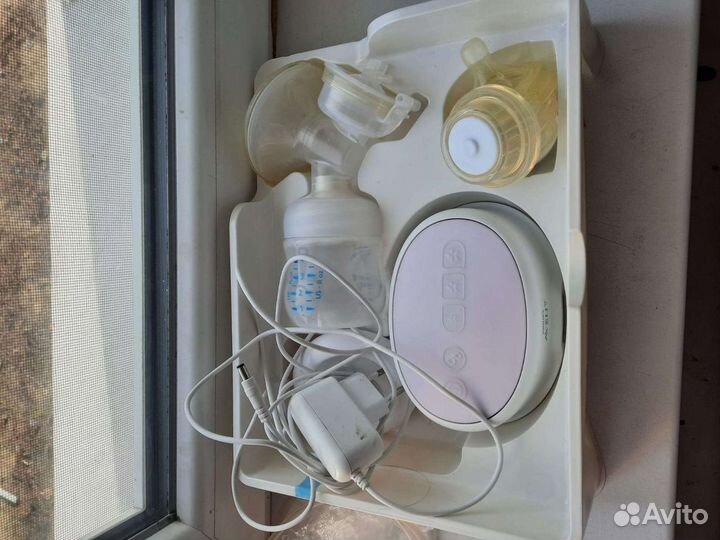 Молокоотсос avent