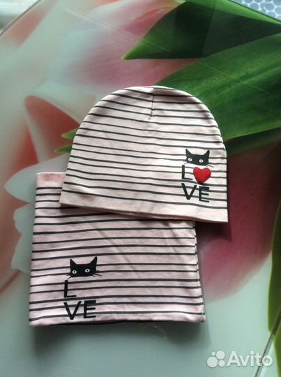 Комплект шапка и снуд на девочку