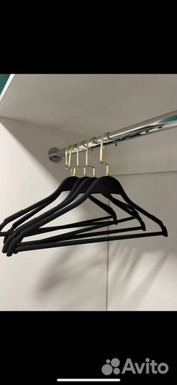 Вешалки плечики