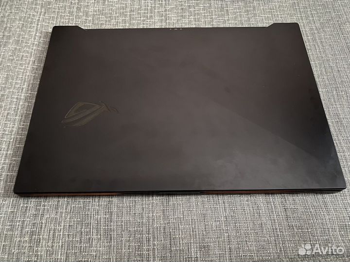 Ноутбук Asus ROG zephyrus s17 GX701LXS