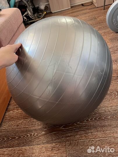 Мяч фитбол