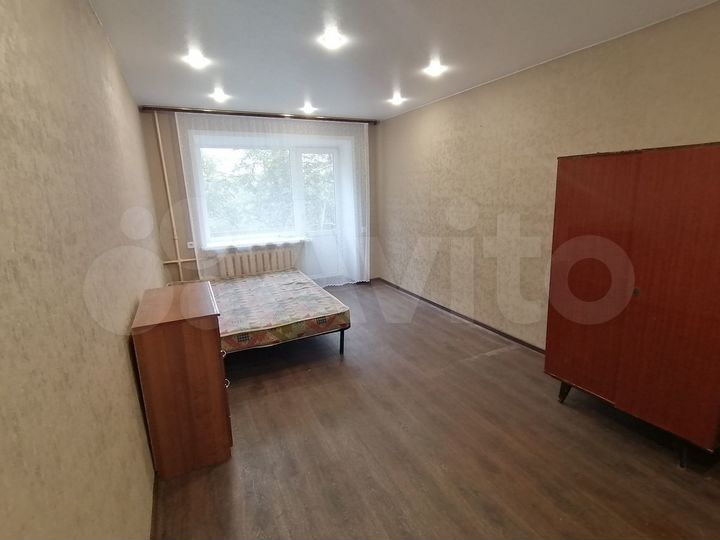 Комната 17,3 м² в 6-к., 4/4 эт.