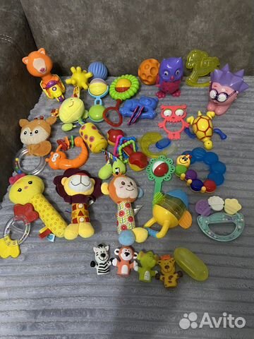 Игрушки для малышей пакетом