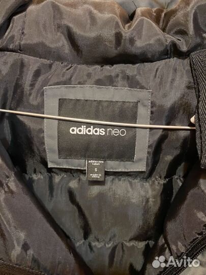 Куртка adidas neo S