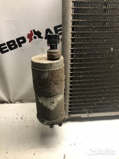 Радиатор кондиционера Nissan Almera N16 седан 1.8