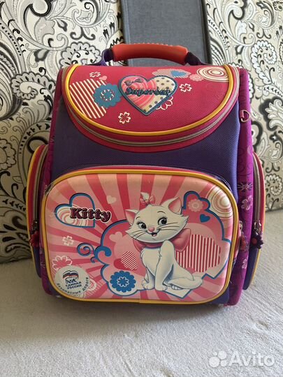 Рюкзак школьный