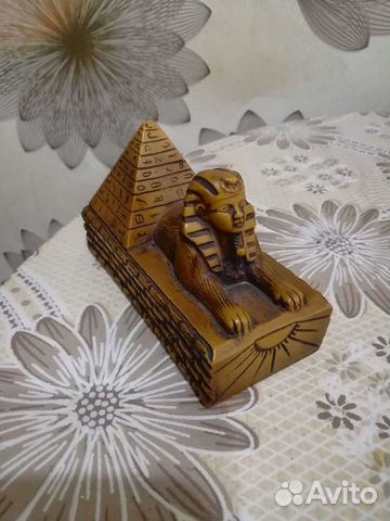 Египетская статуэтка тутанхамон