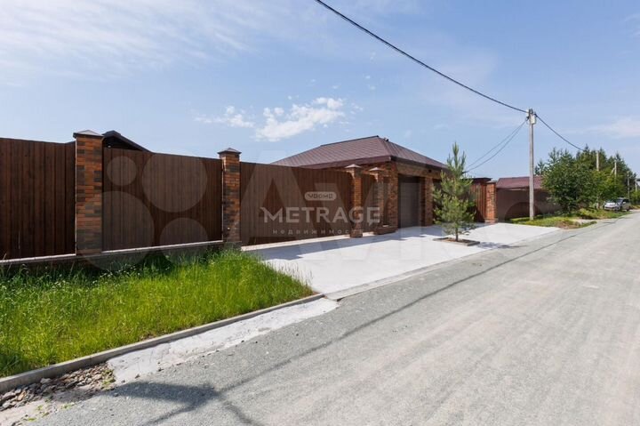 Дом 168 м² на участке 10 сот.